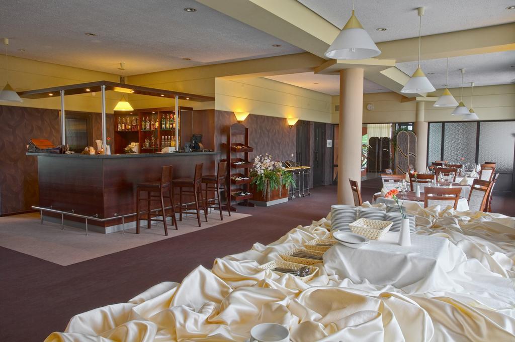 Hotel Perla Bieszczadow Geovita Czarna  Exterior foto