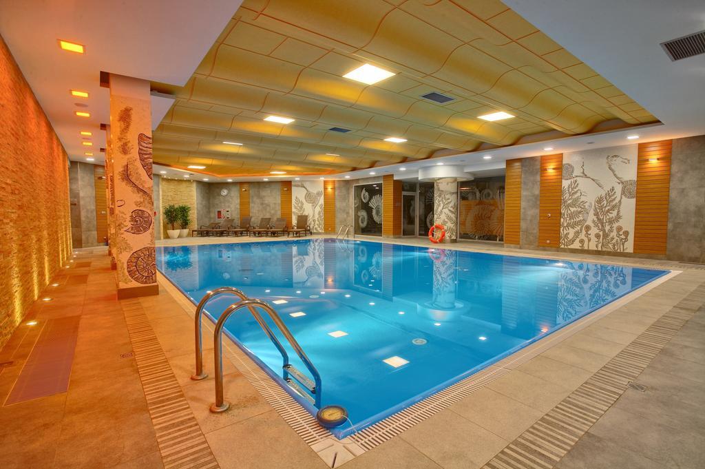 Hotel Perla Bieszczadow Geovita Czarna  Exterior foto
